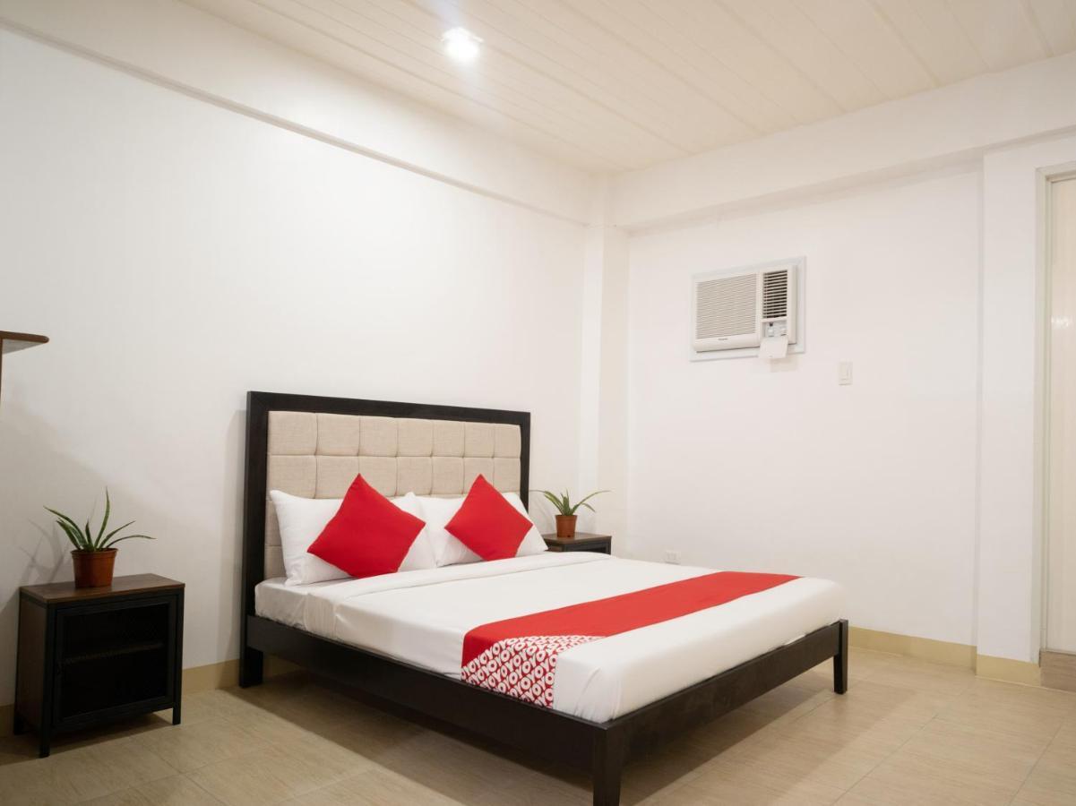 Oyo 150 Davao Airport View Hotel ภายนอก รูปภาพ