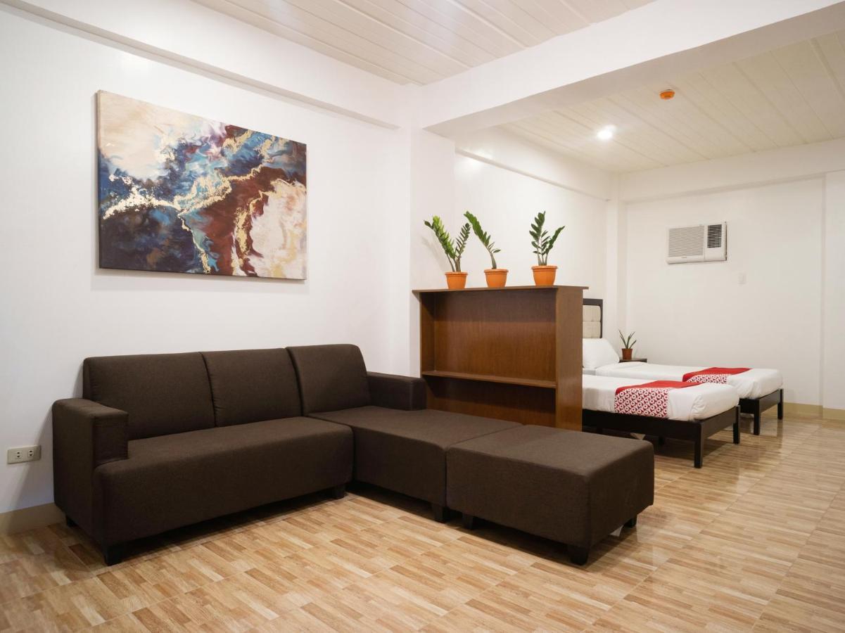 Oyo 150 Davao Airport View Hotel ภายนอก รูปภาพ